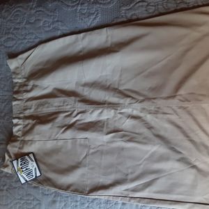 Girls 14 1/2 Khaki long uninform skirt.